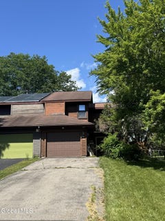 /international/us/36-eton-drive-bethlehem-ny-110100753116/