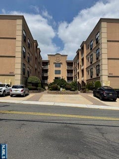 /international/us/8915-bergenwood-avenue-20-north-bergen-nj-110100944575/