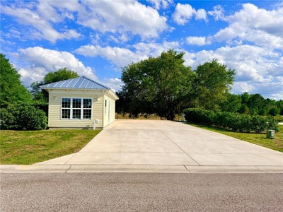 /international/us/4885-se-92nd-boulevard-webster-fl-110107827393/