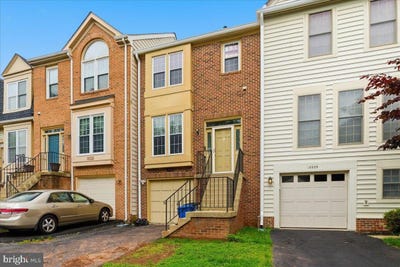 /international/us/13937-middle-creek-place-centreville-va-110108491395/