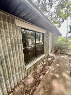 /international/us/2321-sw-31st-place-gainesville-fl-110108615894/