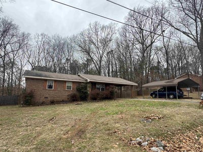 /international/us/423-kelly-dr-russellville-al-110105844892/