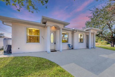 /international/us/12113-capilla-lane-north-port-fl-110108542801/