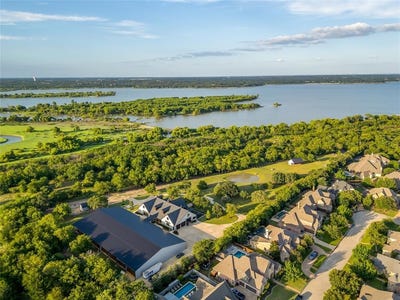 /international/us/5000-t-w-king-road-southlake-tx-110102384423/