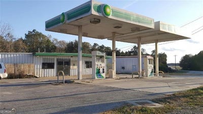 /international/us/12626-us-highway-221-soperton-ga-110108617029/