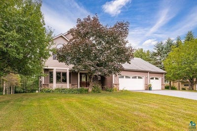 /international/us/4859-terrace-cr-hermantown-mn-110119729199/