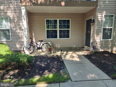 /international/us/67-crestmont-drive-mantua-nj-110101458336/