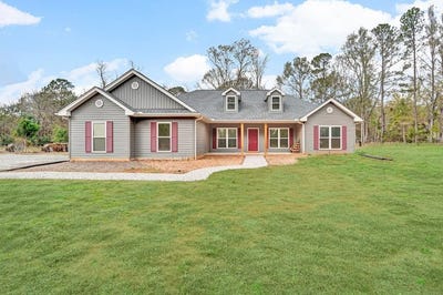 /international/us/364-s-church-st-cross-hill-sc-110107937993/