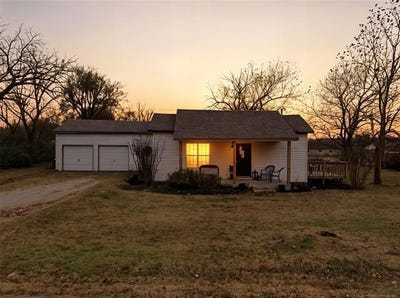 /international/us/1417-e-oak-street-cushing-ok-110104177793/