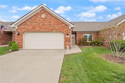 /international/us/8424-villa-circle-sellersburg-in-110107054598/