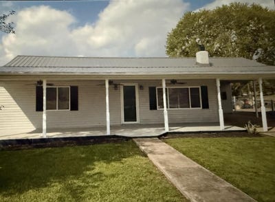 /international/us/186-ferry-st-prichard-wv-110107841010/
