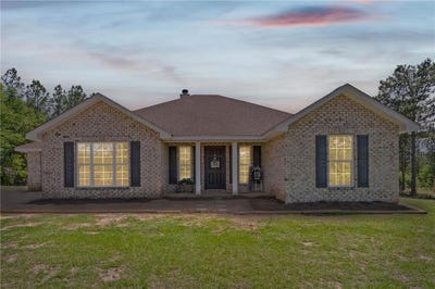 /international/us/18650-water-street-citronelle-al-110108129919/
