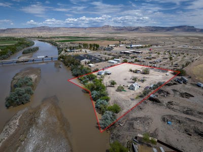 /international/us/360-s-1780-e-green-river-ut-110108507155/