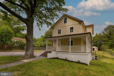/international/us/4904-delaware-street-college-park-md-110108019502/