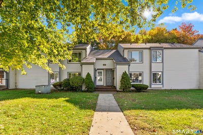 /international/us/173-candlewood-drive-south-windsor-ct-110120585382/