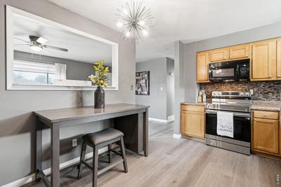 /international/us/8260-bluebell-way-denver-co-110107800798/