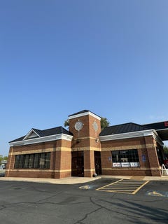 /international/us/1192-richmond-rd-charlottesville-va-110095202433/