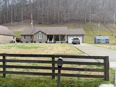 /international/us/414-hunts-fork-dana-ky-110106243031/
