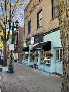 /international/us/903-main-street-antioch-il-110103118007/