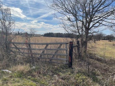 /international/us/17960-county-road-2529-payne-springs-tx-110105512928/