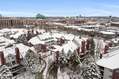 /international/us/7500-edinborough-way-edina-mn-110105868707/