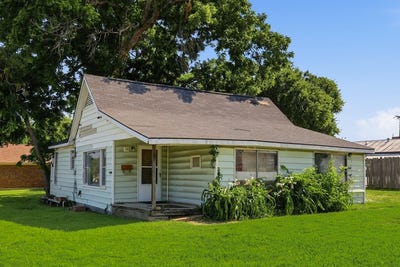 /international/us/218-w-worth-street-grapevine-tx-110108544823/
