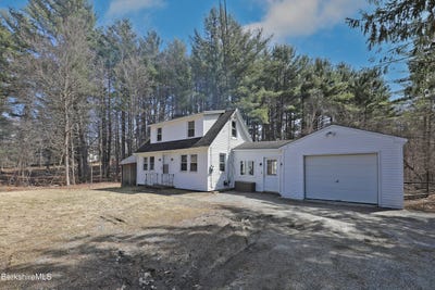 /international/us/74-holmes-rd-lenox-ma-110107440836/