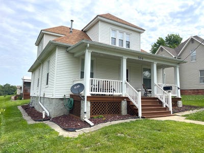 /international/us/504-w-1st-street-carrollton-mo-110100393989/