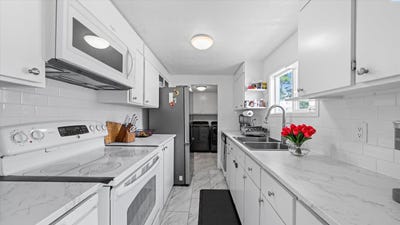 /international/us/189-s-38th-ave-west-richland-wa-110108197942/