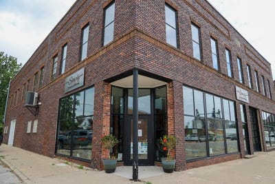 /international/us/601-2nd-st-ida-grove-ia-110106977889/
