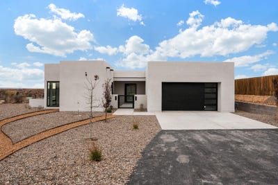/international/us/1215-coronado-road-corrales-nm-110103387612/