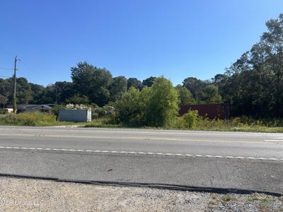 /international/us/7324-highway-613-moss-point-ms-110103129437/
