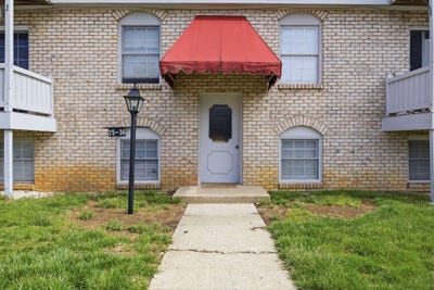 /international/us/175-malabu-drive-lexington-ky-110106623092/