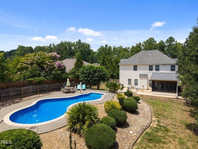 /international/us/910-woodland-road-creedmoor-nc-110100925362/