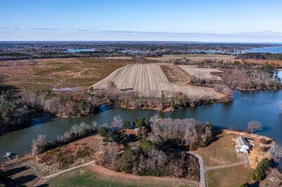 /international/us/3352-coles-point-road-hague-va-110096584034/