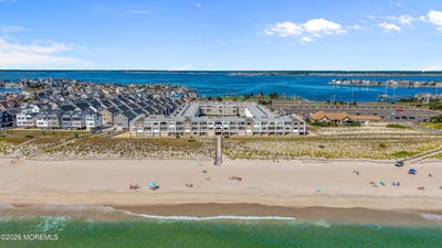 /international/us/438-new-jersey-35-mantoloking-nj-110120092502/