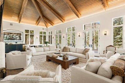 /international/us/141-137-liberty-lane-woody-creek-co-110106672022/