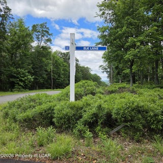 /international/us/413-elk-lane-east-union-township-pa-110108876924/