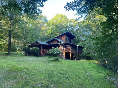 /international/us/422-wright-rd-cooperstown-pa-110109592826/