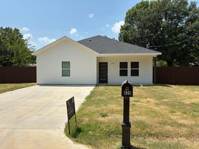 /international/us/839-sw-7th-street-cooper-tx-110099018454/