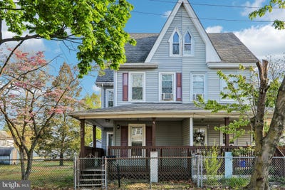 /international/us/222-fulton-street-millville-nj-110107601117/