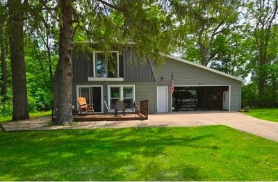 /international/us/511-n-11th-street-monmouth-il-110108094653/