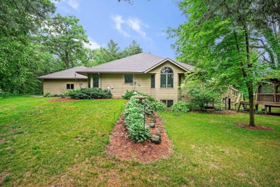 /international/us/4561-e-sherwood-drive-spring-green-wi-110101153517/