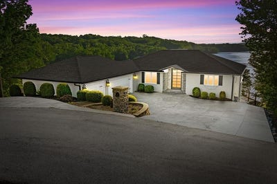 /international/us/401-pollard-cir-cadiz-ky-110107606198/
