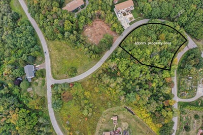 /international/us/greenfield-drive-lot-19-camden-me-110103578303/