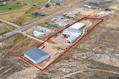 /international/us/97-s-red-willow-road-evanston-wy-110102378737/