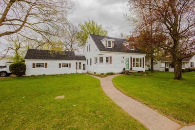 /international/us/360-1st-street-port-edwards-wi-110107718061/