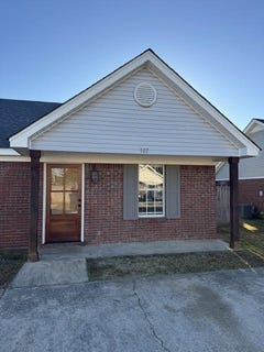 /international/us/107-cotton-creek-oxford-ms-110120757306/
