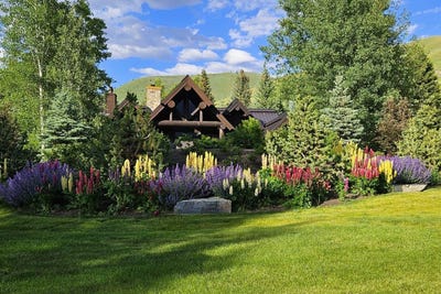 /international/us/100-fairway-rd-sun-valley-id-110099927851/