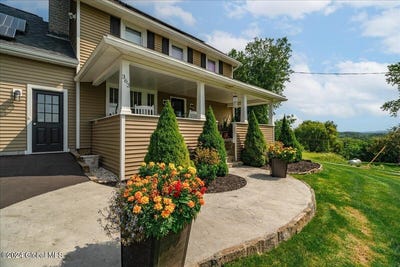 /international/us/363-goodman-road-fort-ann-ny-110100091443/